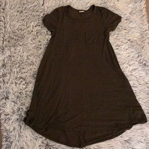 [ LuLaRoe ] “Carly” Teeshirt Dress